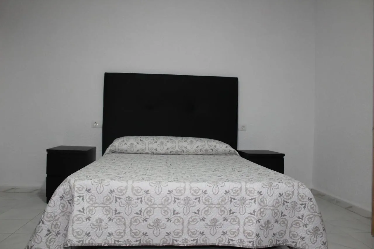Hostal Fes Algeciras Otel